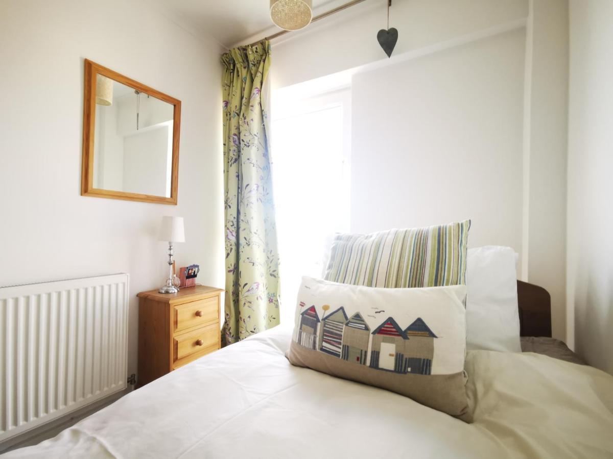 Sea View 3 Bedroom Seaside Property Chichester Exterior foto